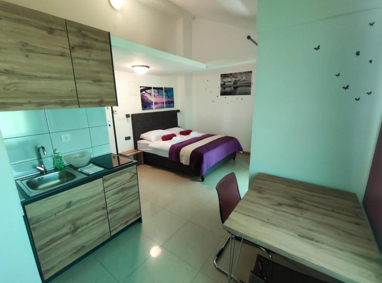 Panorama Sunset Apartments Cres Bagian luar foto